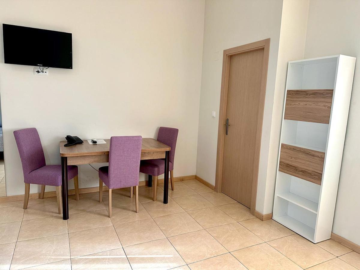 Apartamentos Turisticos Mediterraneo Cartagena Ngoại thất bức ảnh